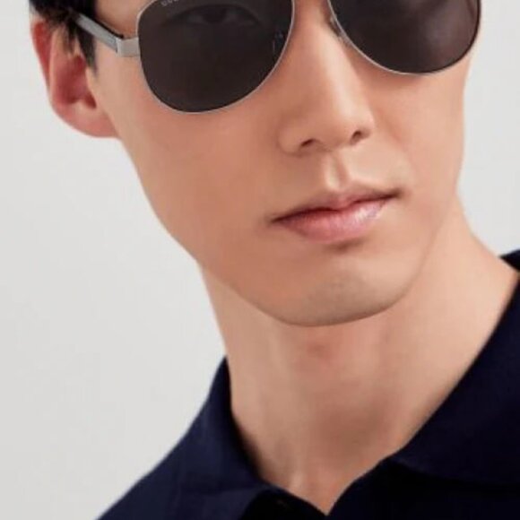 NEW GUCCI AVIATOR SUNGLASSES GUCCI GG0528S 007 BLACK/GREY EYEWEAR - Picture 3 of 6